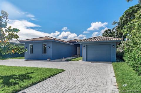 9528 Bay Dr, Surfside, FL 33154 photo 32