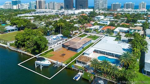 9528 Bay Dr, Surfside, FL 33154 photo 30