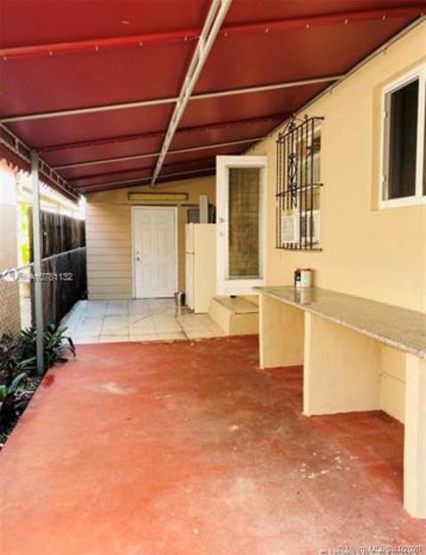 Undisclosed, Miami, FL 33144 photo 19