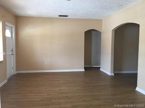 Undisclosed, Miami, FL 33144 photo 15