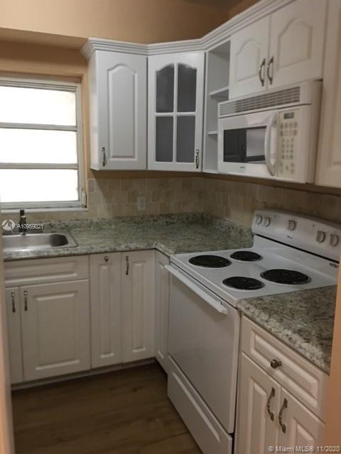 Undisclosed, Miami, FL 33144 photo 11