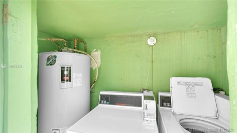Undisclosed, Miami, FL 33144 photo 37