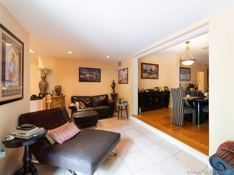 9565 Carlyle Ave, Surfside, FL 33154 photo 6