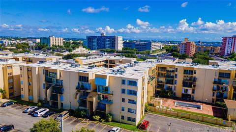 Undisclosed, Hialeah, FL 33012 photo 1
