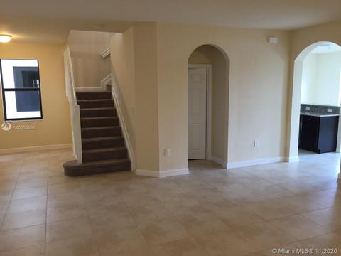 3473 W 86th Ter, Hialeah, FL 33018 photo 3