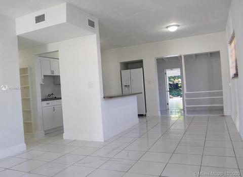 560 E 53rd St, Hialeah, FL 33013 photo 8