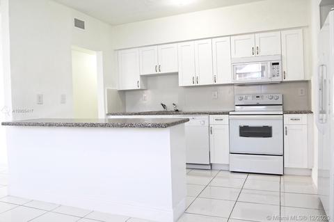 560 E 53rd St, Hialeah, FL 33013 photo 5