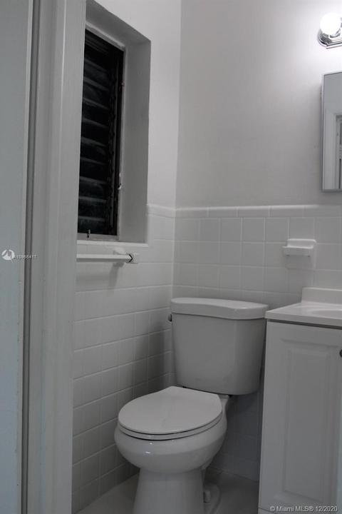 560 E 53rd St, Hialeah, FL 33013 photo 32