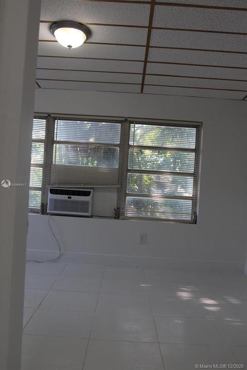 560 E 53rd St, Hialeah, FL 33013 photo 30