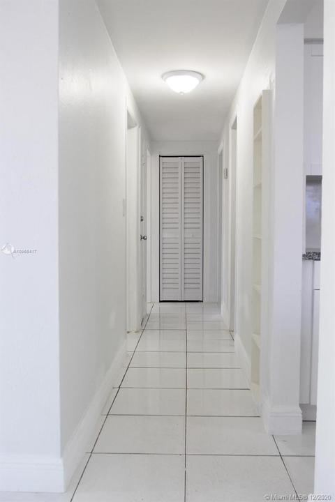 560 E 53rd St, Hialeah, FL 33013 photo 25