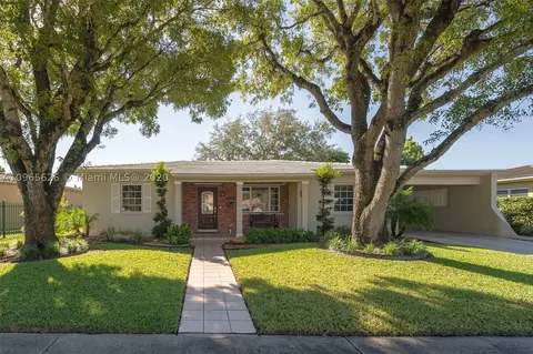 6830 SW 48th St, Miami, FL 33155 photo 1