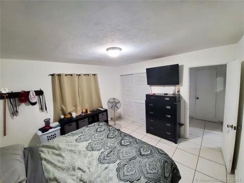 45 E 11 St #8, Hialeah, FL 33010 photo 7