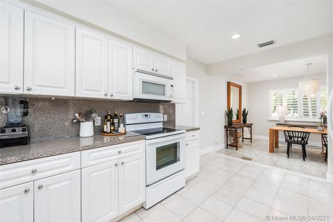 2850 SW 4th Ave, Miami, FL 33129 photo 24