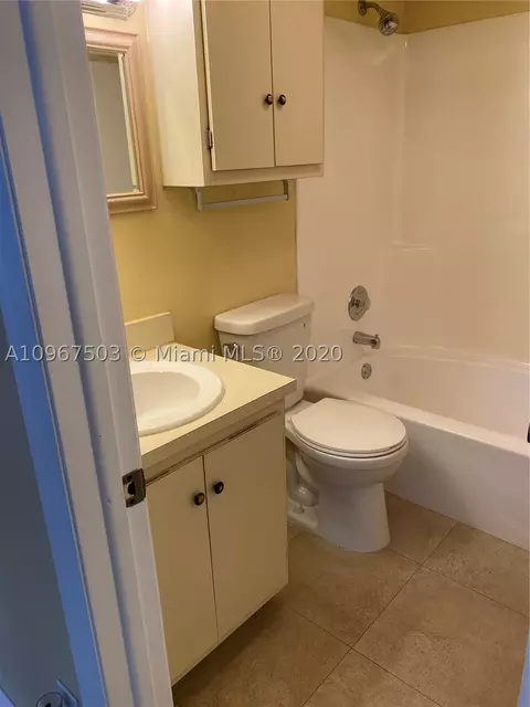 6386 Jack Rabbit Ln, Miami Lakes, FL 33014 photo 6