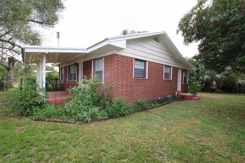909 SW 7th Ave, Okeechobee, FL 34974 photo 28