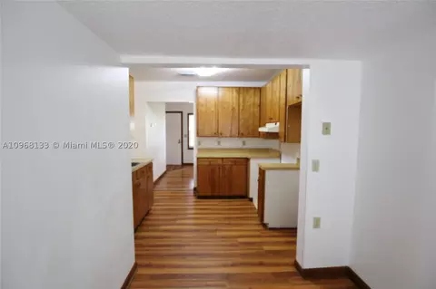 909 SW 7th Ave, Okeechobee, FL 34974 photo 3