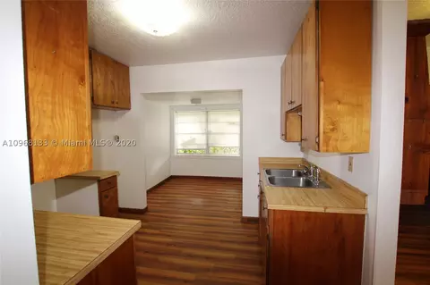 909 SW 7th Ave, Okeechobee, FL 34974 photo 8