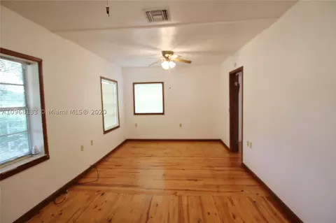 909 SW 7th Ave, Okeechobee, FL 34974 photo 6