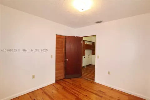 909 SW 7th Ave, Okeechobee, FL 34974 photo 17