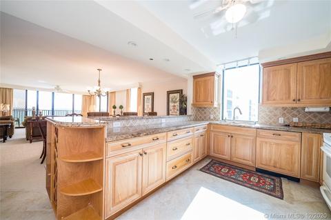 200 Beach Rd #903, Tequesta, FL 33469 photo 8
