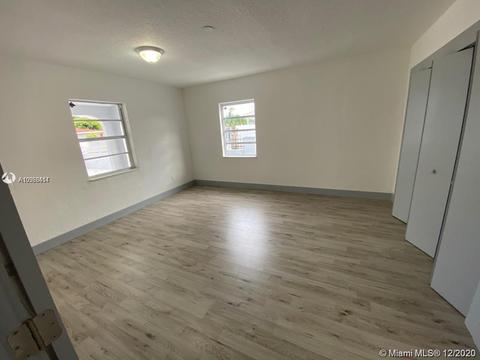 3840 E 8th Ln, Hialeah, FL 33013 photo 10