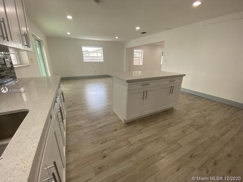 3840 E 8th Ln, Hialeah, FL 33013 photo 4