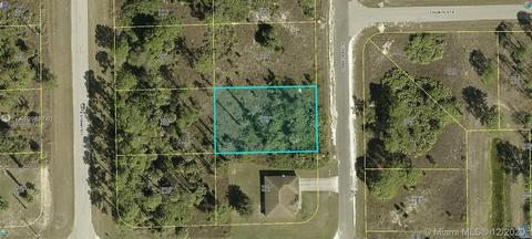 418 S Lambda, Lehigh Acres, FL 33974 photo 2