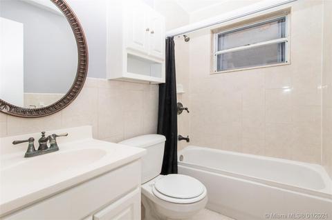 7405 Coldstream Dr, Hialeah, FL 33015 photo 15
