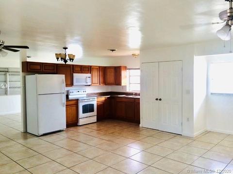 1285 W 76th St, Hialeah, FL 33014 photo 3