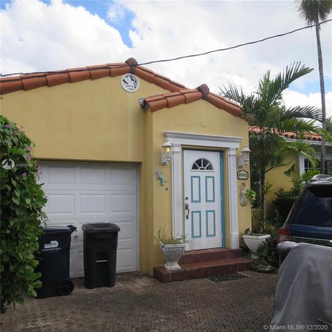 8943 Hawthorne Ave, Surfside, FL 33154 photo 1