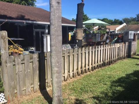 1000 E Lakes Dr, Pompano Beach, FL 33064 photo 52