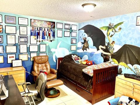 1000 E Lakes Dr, Pompano Beach, FL 33064 photo 34