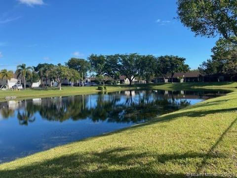 1000 E Lakes Dr, Pompano Beach, FL 33064 photo 58