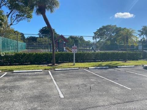 1000 E Lakes Dr, Pompano Beach, FL 33064 photo 62