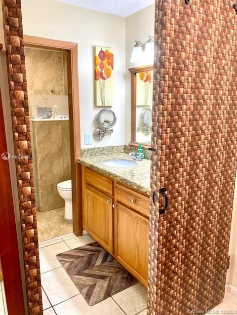 1000 E Lakes Dr, Pompano Beach, FL 33064 photo 16