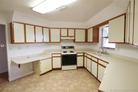 2380 SE 25th St, Okeechobee, FL 34974 photo 9