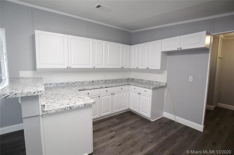 1214 Click Dr, Moore Haven, FL 33471 photo 5