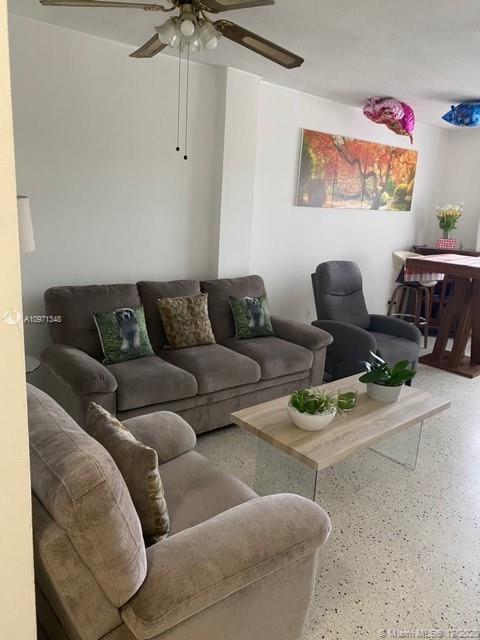 380 E 35th St #2124, Hialeah, FL 33013 photo 7