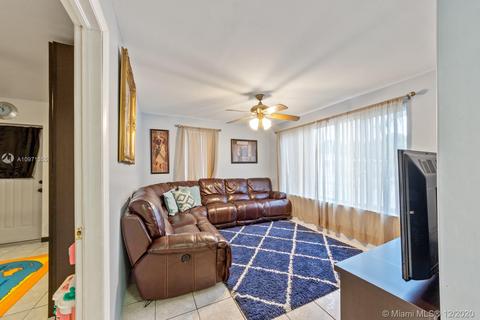 90 E 54th St, Hialeah, FL 33013 photo 15