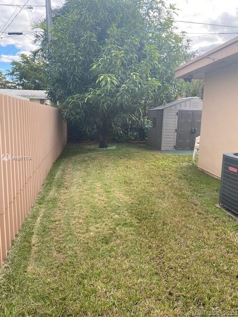 5355 W 10th Ave, Hialeah, FL 33012 photo 29