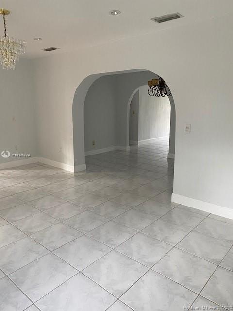 5355 W 10th Ave, Hialeah, FL 33012 photo 19