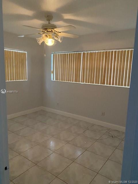5355 W 10th Ave, Hialeah, FL 33012 photo 12