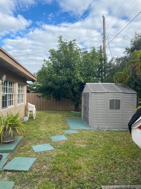 5355 W 10th Ave, Hialeah, FL 33012 photo 26