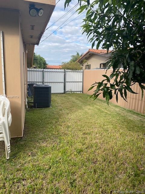 5355 W 10th Ave, Hialeah, FL 33012 photo 28