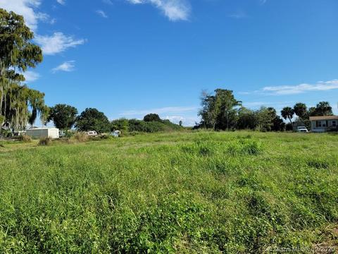 1415 Linda Rd, Bulkhead Ridge, FL 34974 photo 7