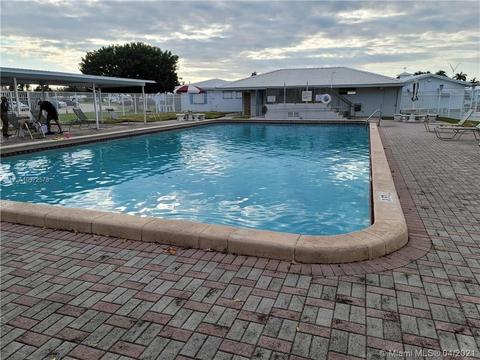 2570 E Golf Blvd, Pompano Beach, FL 33064 photo 22