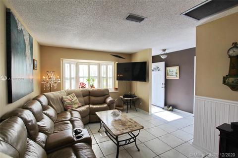1049 Maple St, Okeechobee, FL 34974 photo 8