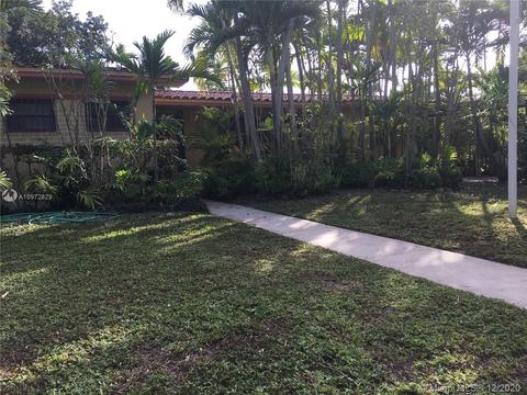 590 W 63rd St, Hialeah, FL 33012 photo 1