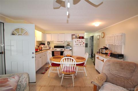 1104 20th St, Okeechobee, FL 34974 photo 5