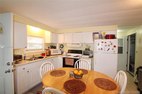 1104 20th St, Okeechobee, FL 34974 photo 6